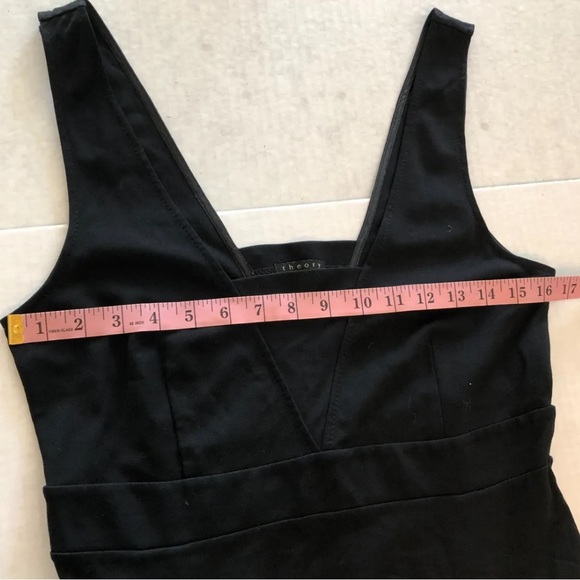 Theory  - Amika  -  Black V cut sleeveless fitted Cocktail mini dress | small - Picture 9 of 15